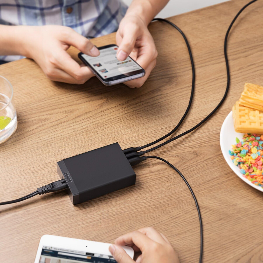 anker 360 punjač 60 w