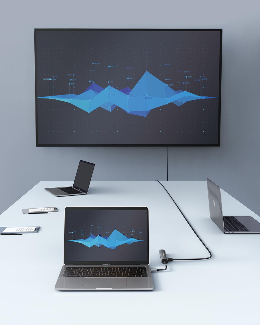 anker 533 usb-c hub 5-u-1 tanki